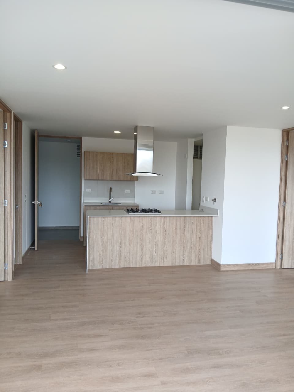 WhatsApp Image 2026-04-16 at 12.19.06 (1)