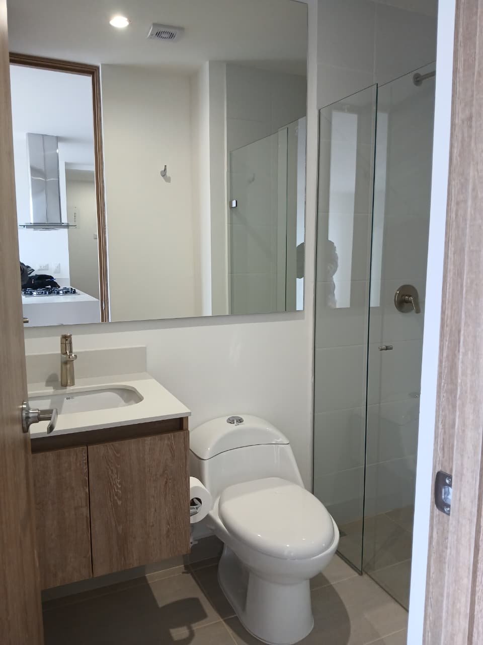 WhatsApp Image 2026-04-16 at 12.19.07 (4)